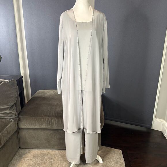 Women’s Gray 3 Piece Chiffon Formal Mother of the Bride Suit Set Size 14 NEW - Picture 1 of 16